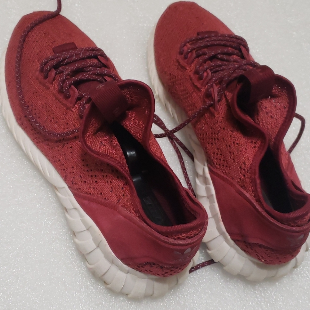 ADIDAS - Picture 5 of 16